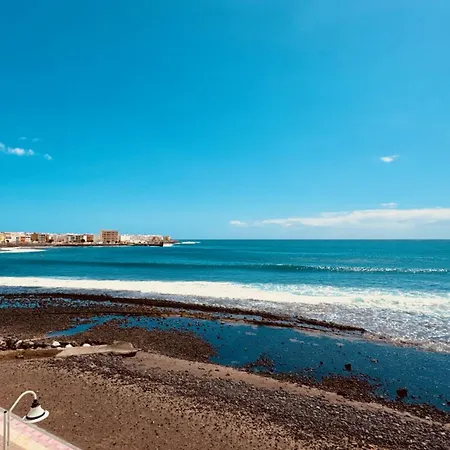 Click&guest - Bright Sun House With Sea Views Apartment *