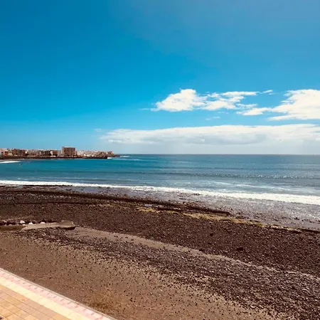 Apartment Click&guest - Bright Sun House With Sea Views *
